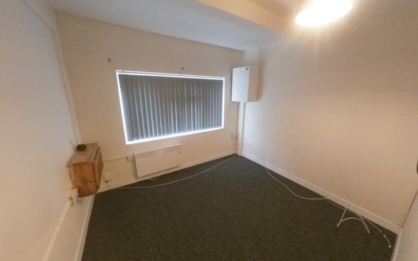 Ground Floor 1 Bedroom Flat Available on Marsh Road, Luton!!!