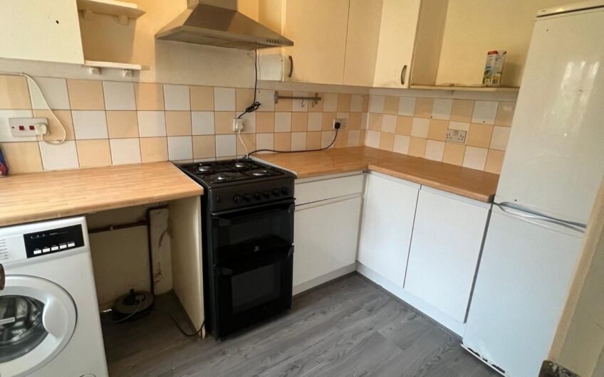 2 Bed Semi-Detahced House Available in Luton, LU3!!!