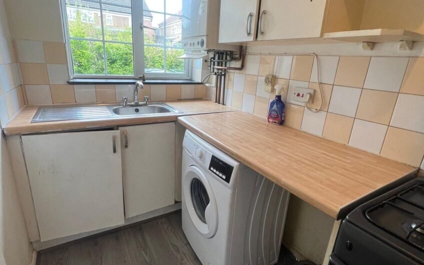 2 Bed Semi-Detahced House Available in Luton, LU3!!!