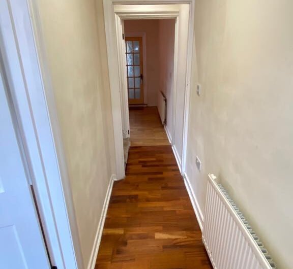 2 Bedroom mid-terraced House for Sale in Luton, LU1!