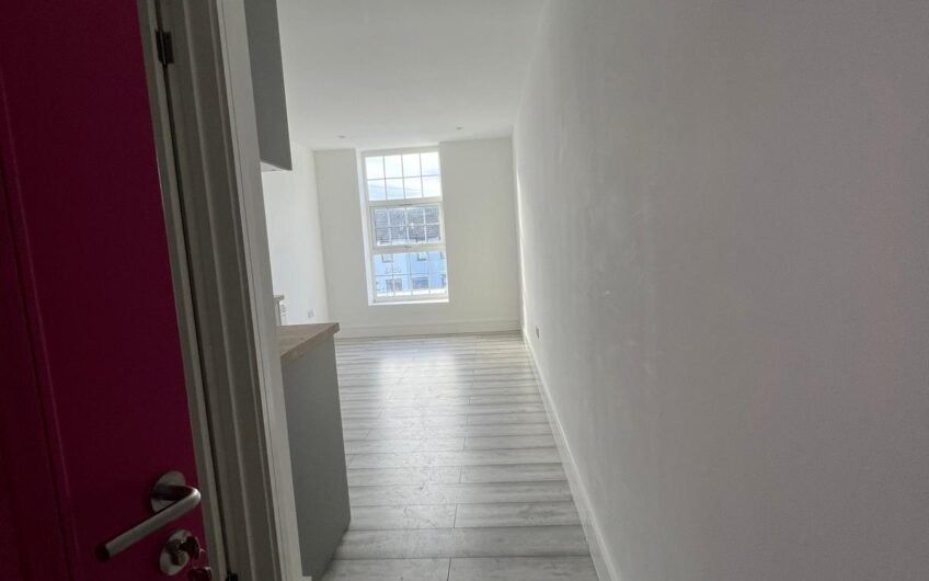 Studio Flat available for Rent in Luton, Lu4!!!!