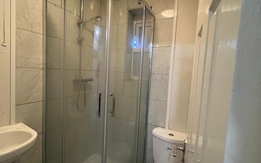 1 Bedroom Flat available for Rent in Luton, LU3!!!