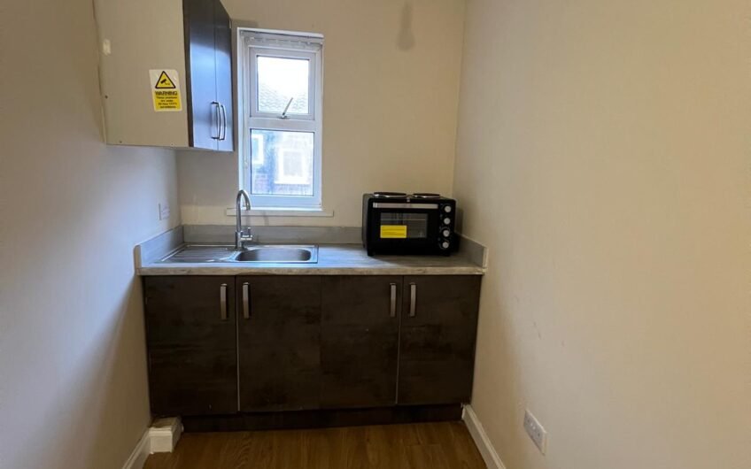 1 Bedroom Flat available for Rent in Luton, LU3!!!