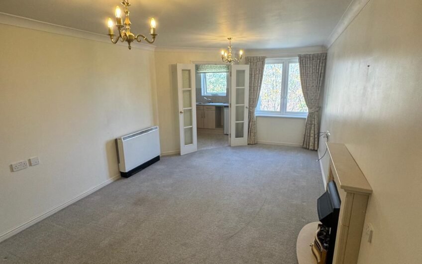 1-Bedroom Flat Available for Rent in TN8!!!