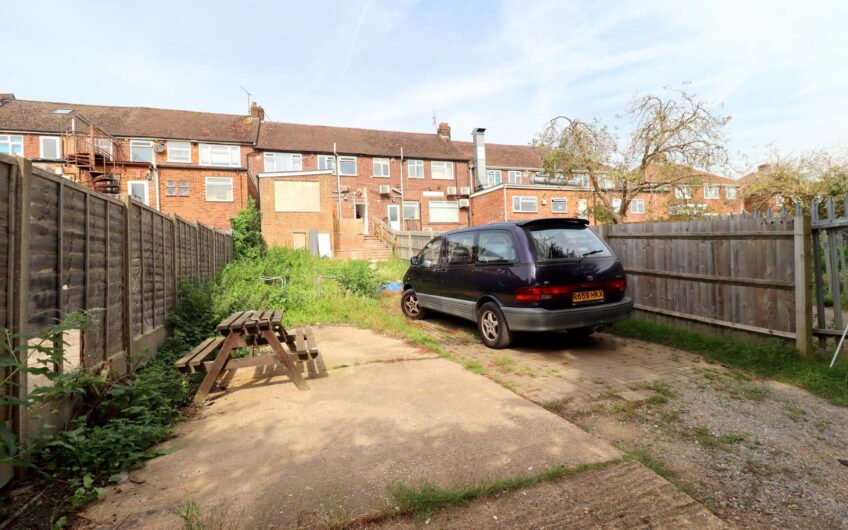 2 Bedrooms Flat available for Rent in Luton, LU2!!!