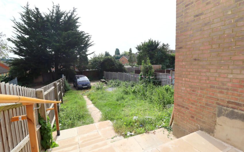2 Bedrooms Flat available for Rent in Luton, LU2!!!