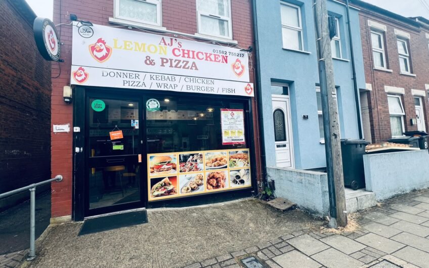 Fully Equipped Takeaway/Restaurant for Sale – Turnkey Opportunity – A3 License – 5-Star Rated,  – AJ’s Lemon Chicken, Luton!!!