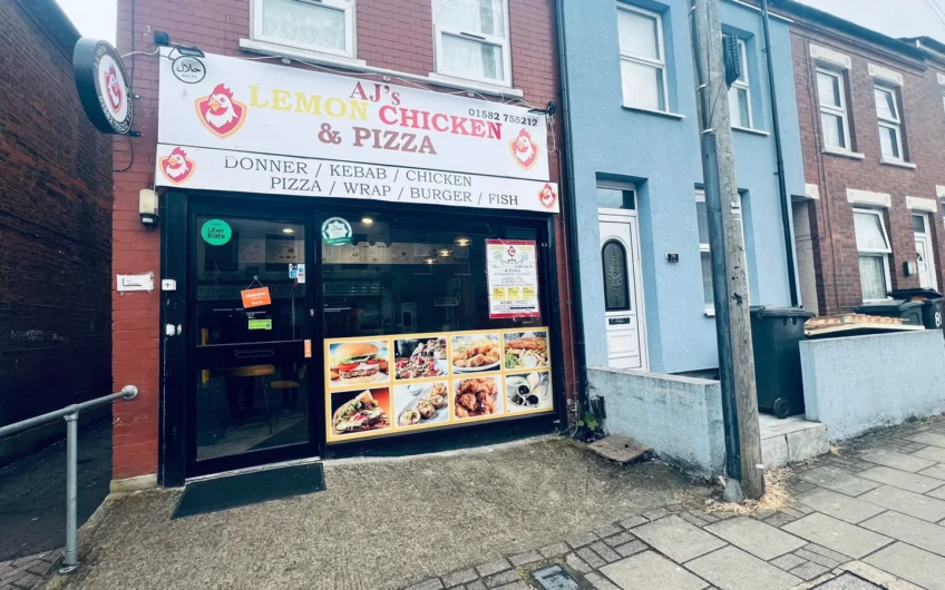 Fully Equipped 5-Star Takeaway/Restaurant in Luton for Sale.