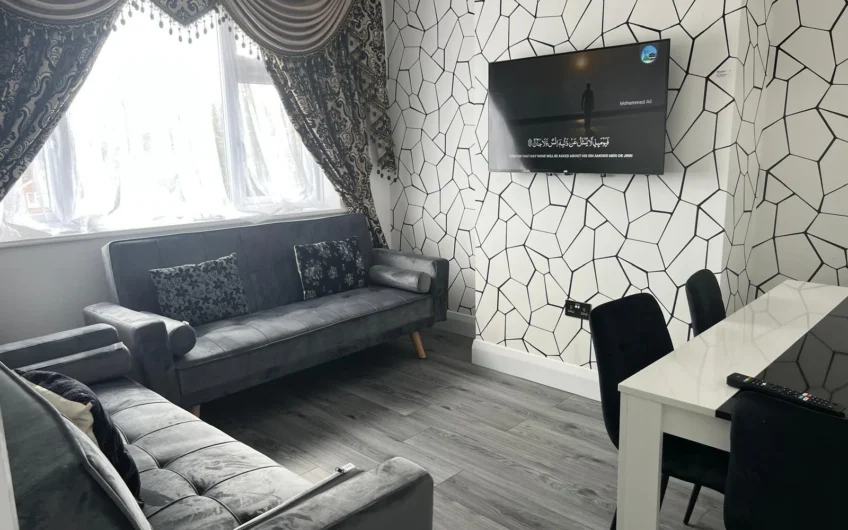 2 Bedrooms Flat available for Rent in Luton, LU2!!!