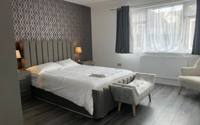 2 Bedrooms Flat available for Rent in Luton, LU2!!!