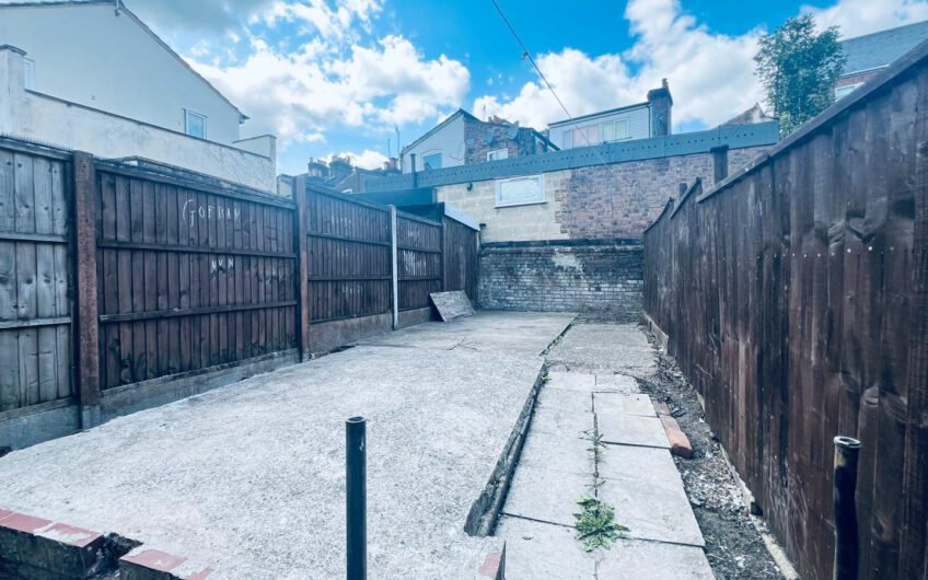3-Bedroom house available for Rent in Luton, LU1!!!