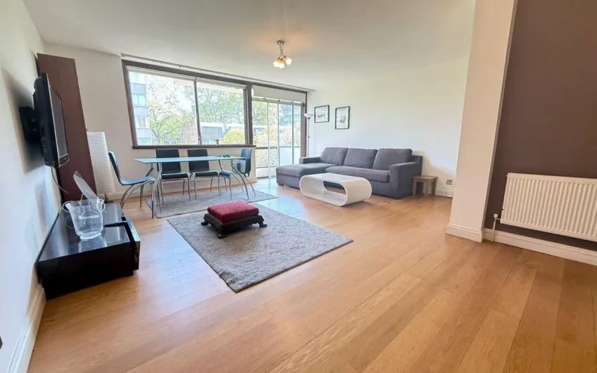 2 Bedroom Flat available for Sale in London, W2!!!