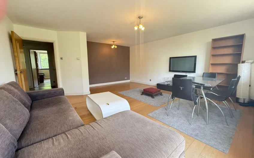 2 Bedroom Flat available for Sale in London, W2!!!