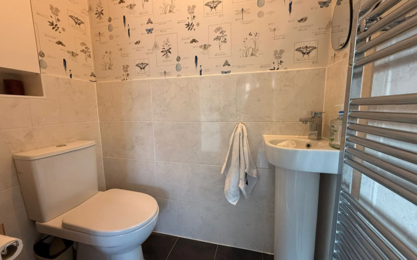 4-Bedrooms house Available for Rent in Dunstable LU5!!!