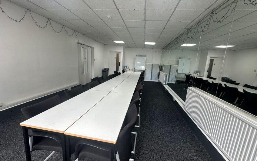 Modern Fully Furnished Office Space Available in Luton LU1!!!