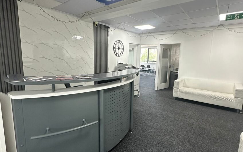 Modern Fully Furnished Office Space Available in Luton LU1!!!