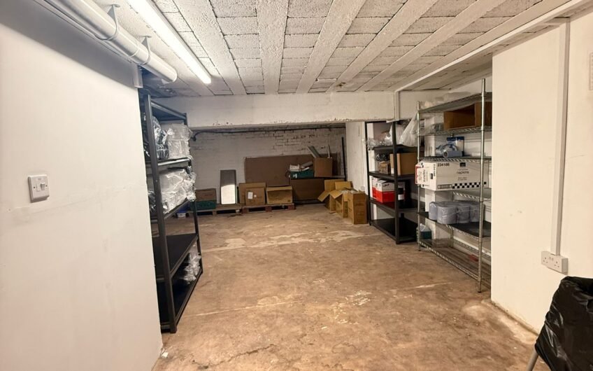 Available for sale Fully Equipped restaurant – Ideal for Food Business in Dunstable LU6!!!