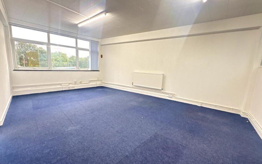 Available Modern 2nd Floor Office Suite in Crystal House, Luton LU1!!!