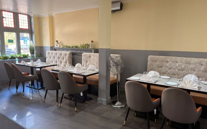 Available fully operational and well-established Indian restaurant in the Heart of Dunstable LU6!!!
