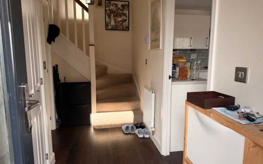 4-Bedrooms house Available for Rent in Dunstable LU5!!!
