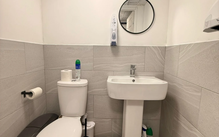 Available Commercial Opportunity – A3/A5 Licensed (Ideal for restaurateurs) Unit in Central Dunstable LU6!!!