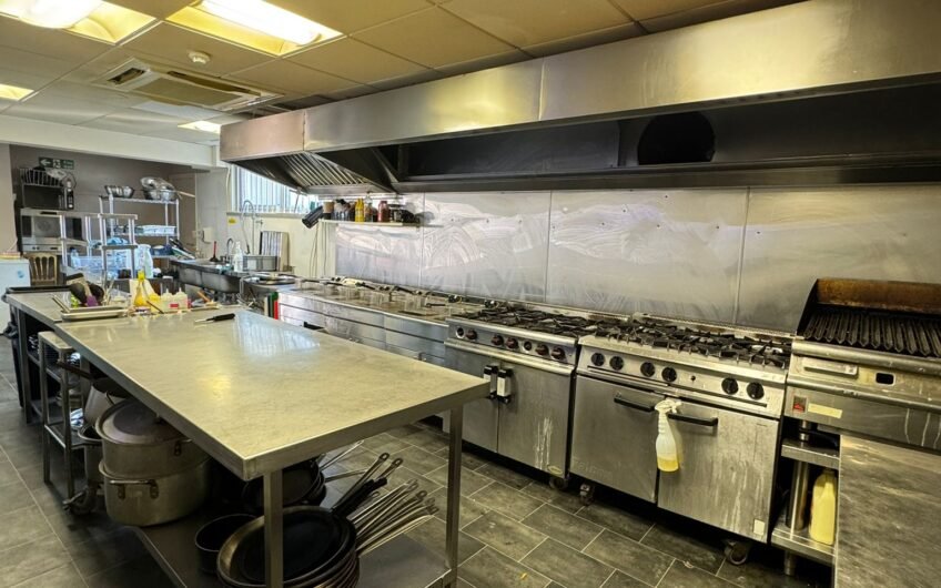 Excellent Opportunity, Available a premium Restaurant in Marsh Road, Luton, LU3!!!