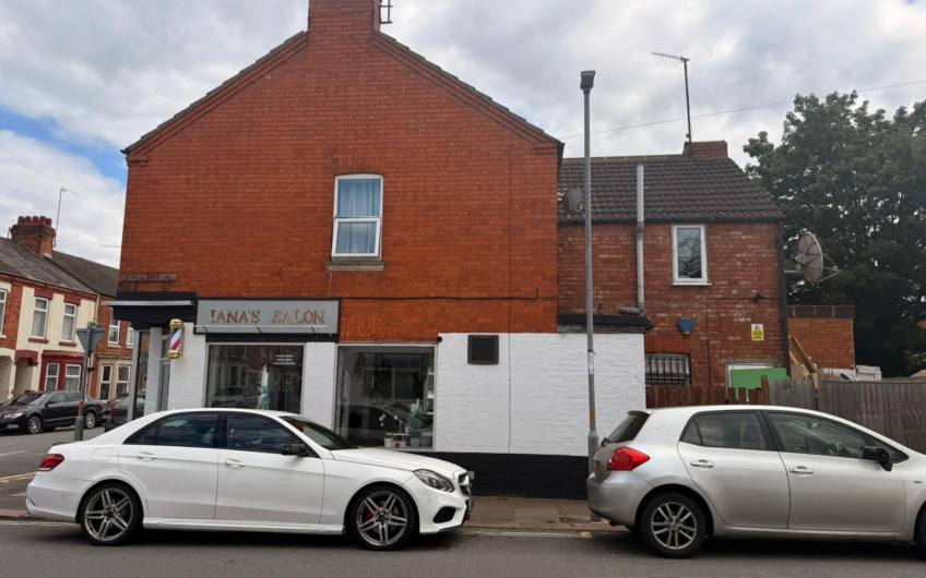 Available Prime Corner Shop with Versatile Business Potential for Rent in NN4!!