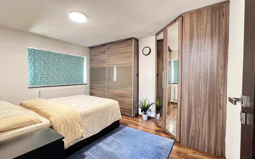 Luxurious 3-Bedroom Semi-Detached House with an Additional Garden Room – Fully Furnished in Heart of Luton LU4!!!