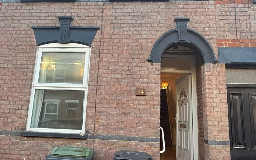Available for rent, Beautiful 3-Bedroom Terraced House in Luton LU1!!!