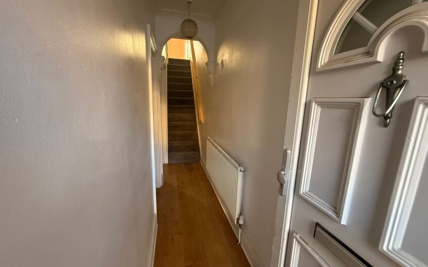 Available for rent, Beautiful 3-Bedroom Terraced House in Luton LU1!!!