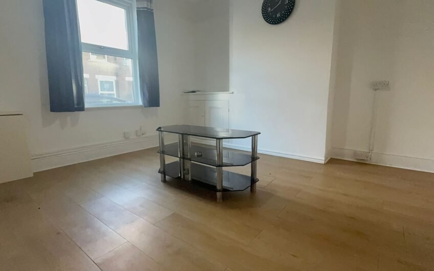 Available for rent, Beautiful 3-Bedroom Terraced House in Luton LU1!!!