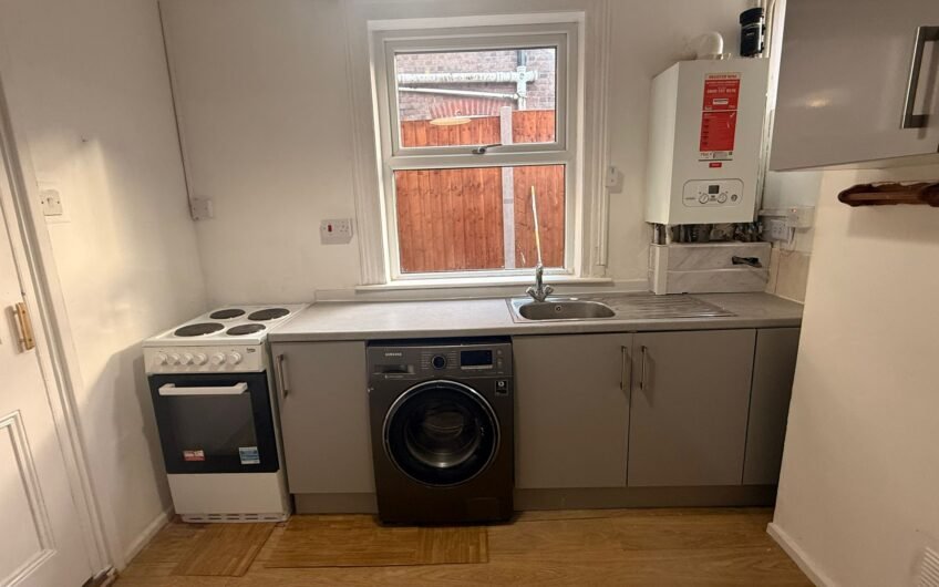 Available for rent, Beautiful 3-Bedroom Terraced House in Luton LU1!!!