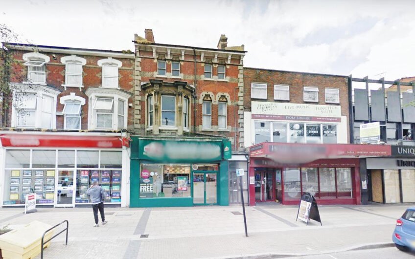 Available for rent modern 2-Bedrooms Flat in a Prime Luton Dunstable, LU6!!!