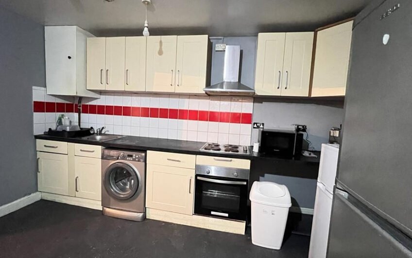 For Rent, Stylish 1-Bedroom Flat with Open-Plan Kitchen in Dunstable, LU6!!!