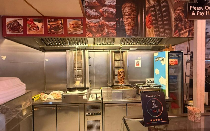 Turnkey Café Business for Sale in Prime Upper George Street, Luton LU1!!!