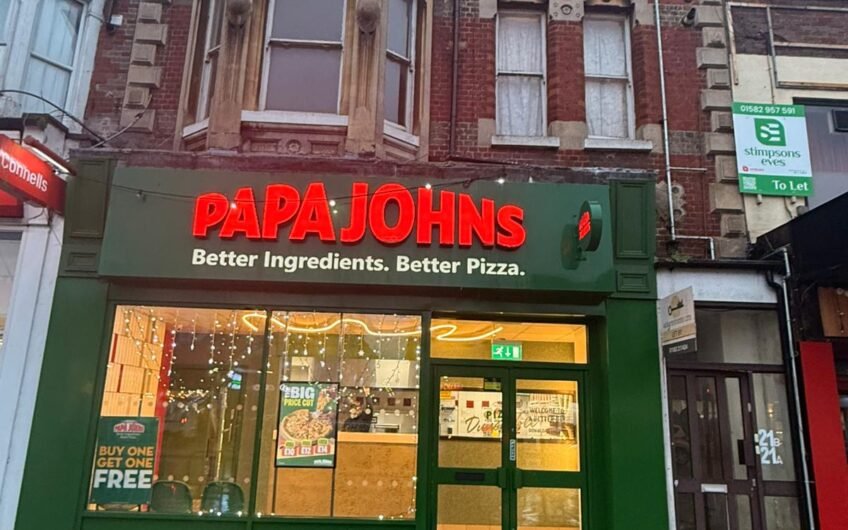 For Rent, Well-Presented Modern 2-Bedrooms Flat with Parking – In Dunstable LU6!!!