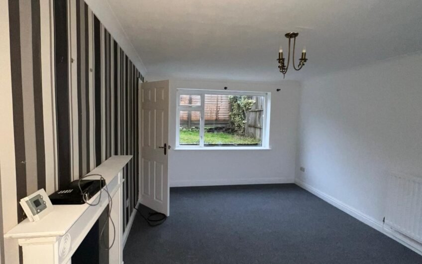 For Rent, Spacious 3-Bedroom Semi-Detached House with Front & Rear Gardens – In Dawley, Telford TF4!!!