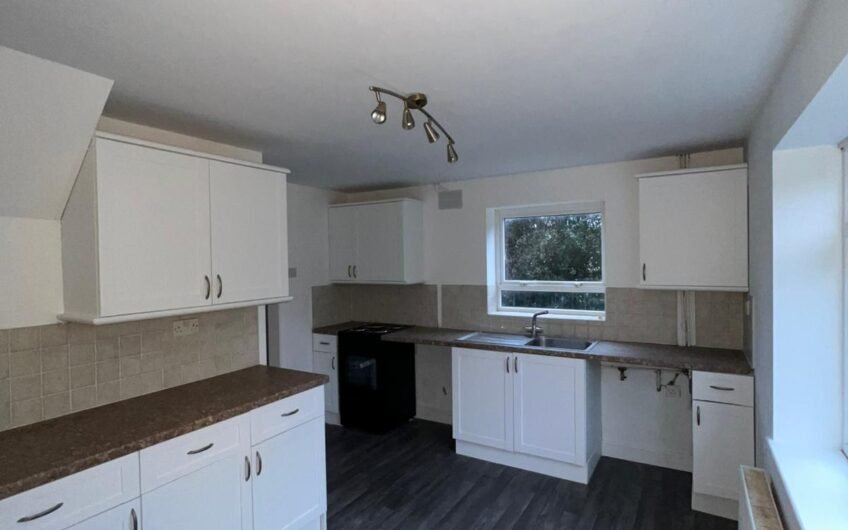 For Rent, Spacious 3-Bedroom Semi-Detached House with Front & Rear Gardens – In Dawley, Telford TF4!!!