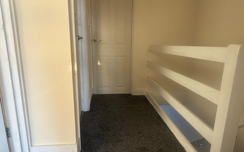 Well-Located & Well-Presented 2-Bedroom Flat for Rent in Luton LU2!!!