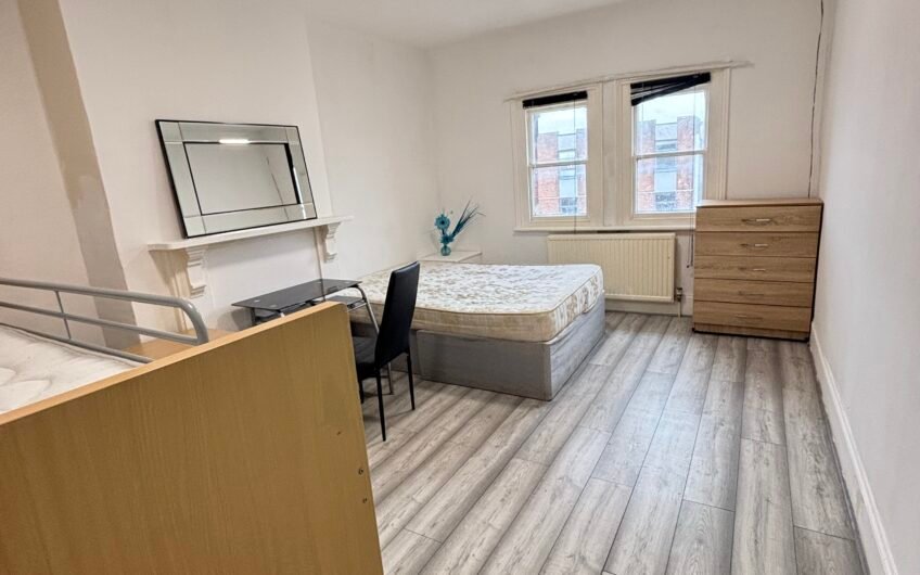 Sleek & Spacious 2-Bed Flat Available Now for Rent in Dunstable LU6!!!