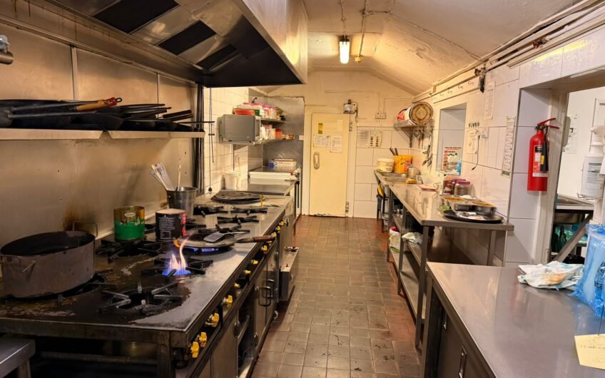 Established Indian & Bangladeshi Restaurant for Sale in Kings Langley WD4!!!