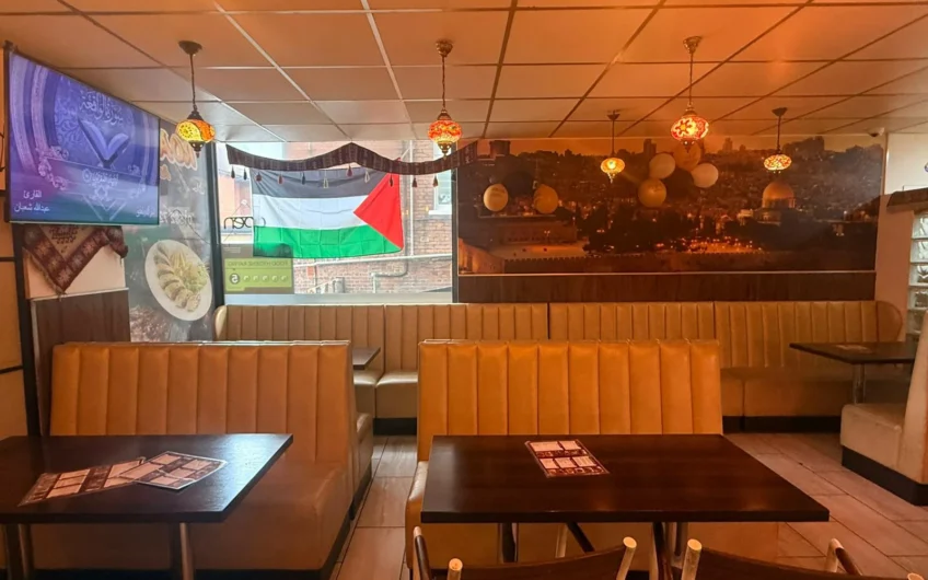 Fully Equipped Turnkey Café for Sale on Prime Upper George Street, Luton LU1!!!