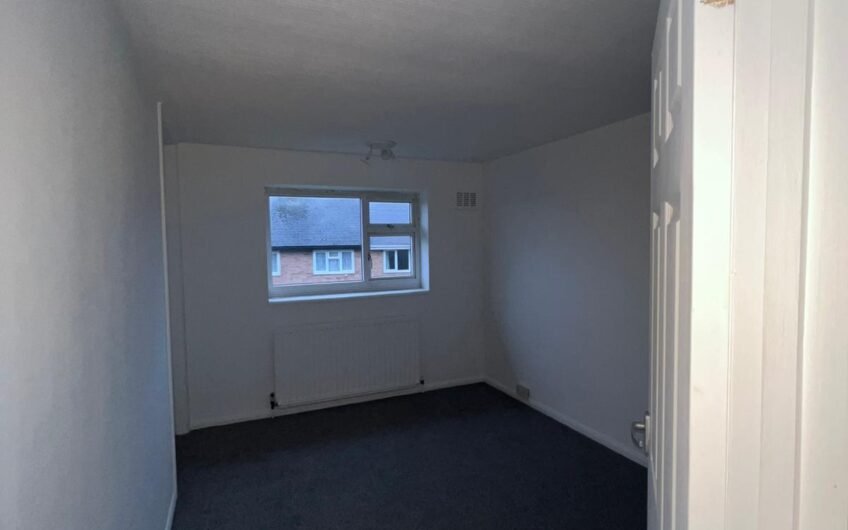 For Rent, Spacious 3-Bedroom Semi-Detached House with Front & Rear Gardens – In Dawley, Telford TF4!!!