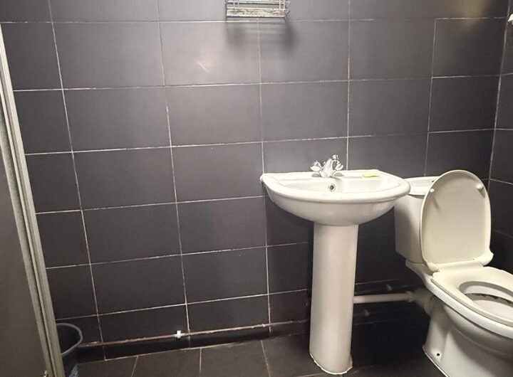 For Rent, Stylish 1-Bedroom Flat with Open-Plan Living in Luton LU1!!!