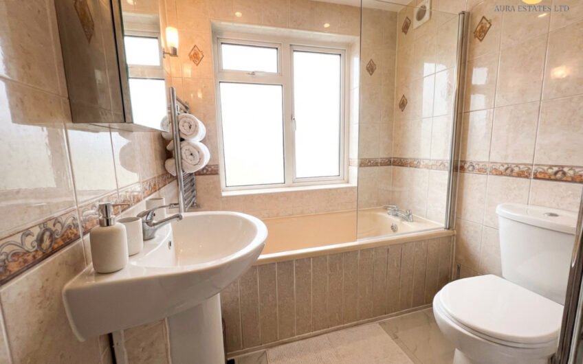 For Sale, Well-Presented 3-Bed Home with Large Outbuilding – Ideal Family Living in Luton LU3!!!