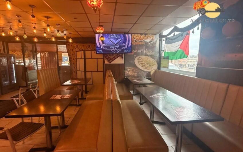 Fully Equipped Turnkey Café for Sale on Prime Upper George Street, Luton LU1!!!