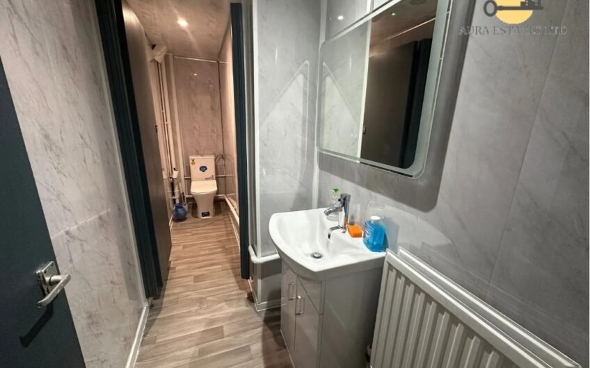 Just Bring Your Team! Fully Furnished Office Available for rent in Luton LU1!!!