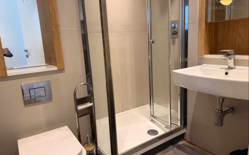 Stylish Fully Furnished 2-Bedroom Flat for Rent in Arrowhead House, Luton LU4!!