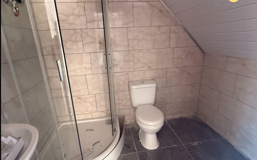 For Sales freehold HMO Investment Opportunity – Planning Pending for 8 En-Suite Rooms | Dunstable LU6!!!