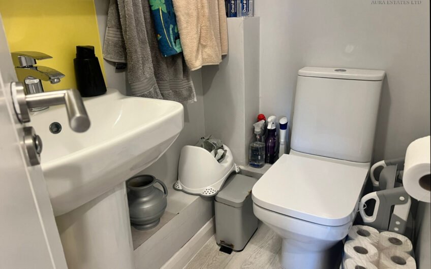 Well- Presented 1-Bedroom Apartment with Allocated Parking in Luton LU3!!!